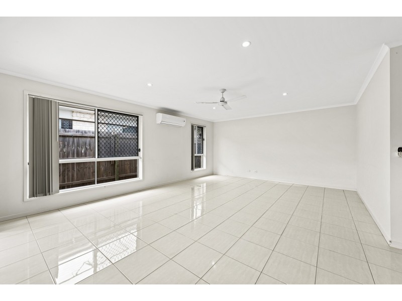 1/93 Greens Road, Griffin QLD 4503