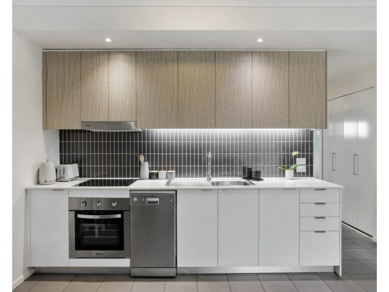 27/62 Waldheim Street, Annerley QLD 4103