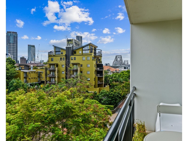 45/15 Goodwin Street, Kangaroo Point QLD 4169