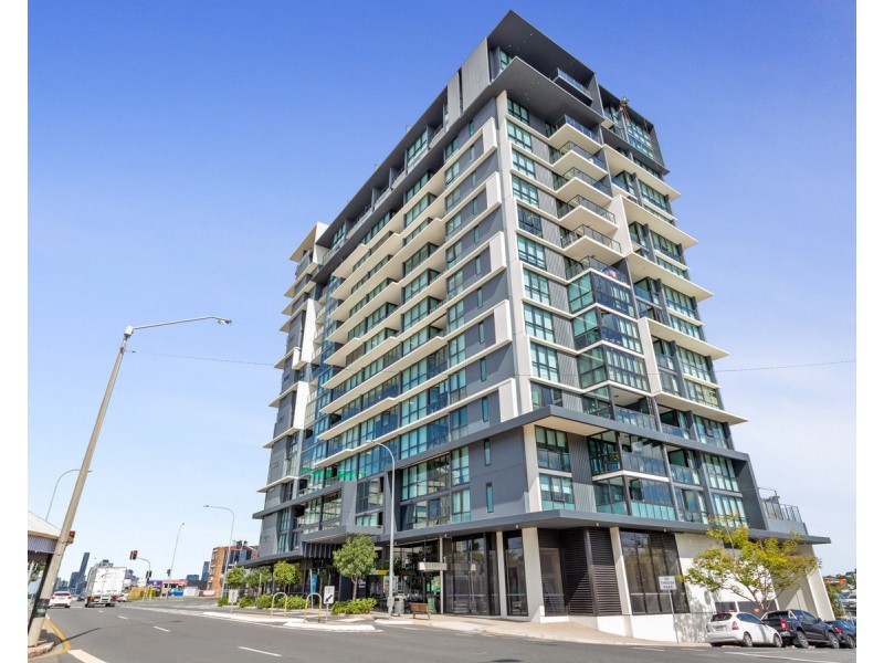 812/50-54 Hudson Road, Albion QLD 4010