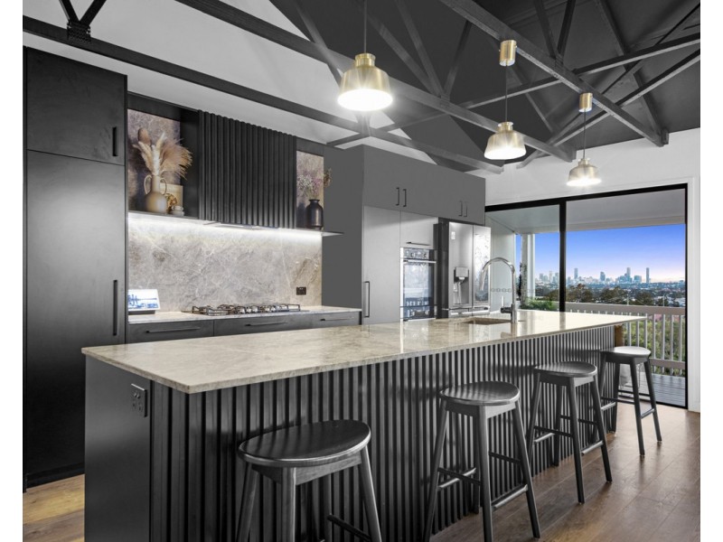 4 Kankool Street, Stafford QLD 4053