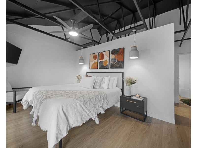 4 Kankool Street, Stafford QLD 4053