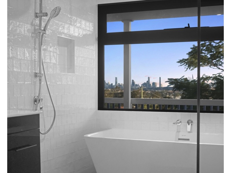 4 Kankool Street, Stafford QLD 4053