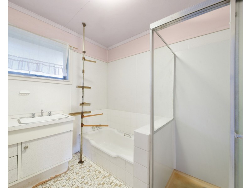 5 Lorraine Court, Lawnton QLD 4501