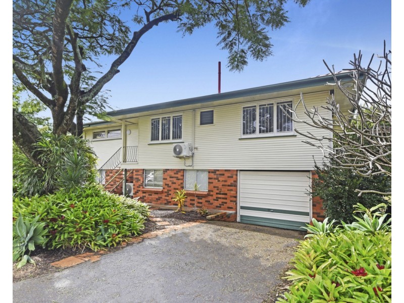19 Ronmack Street, Chermside QLD 4032