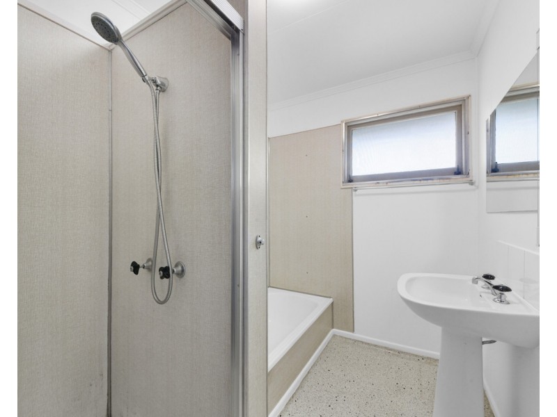 19 Ronmack Street, Chermside QLD 4032