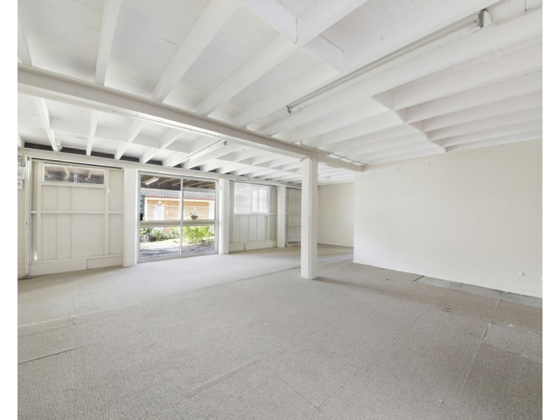 19 Ronmack Street, Chermside QLD 4032