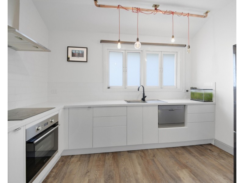 2/121 Merthyr Road, New Farm QLD 4005