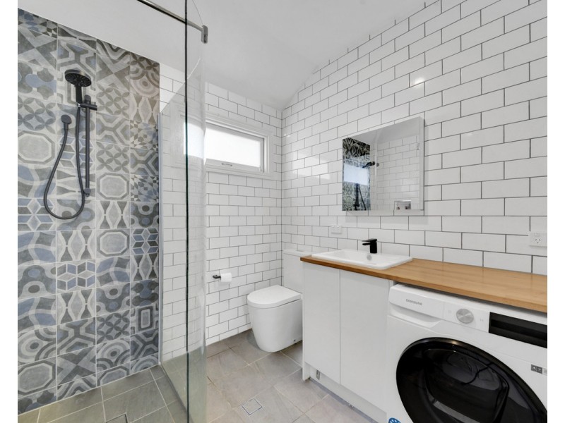 2/121 Merthyr Road, New Farm QLD 4005