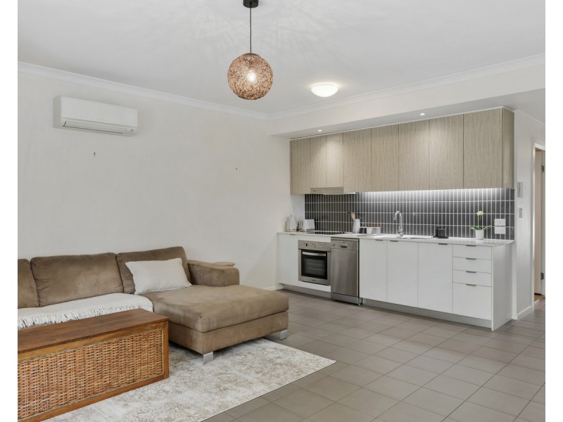 27/62 Waldheim Street, Annerley QLD 4103