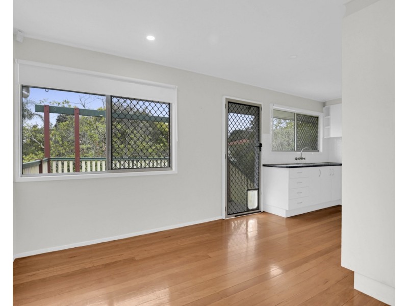 9 Onyx Street, Keperra QLD 4054