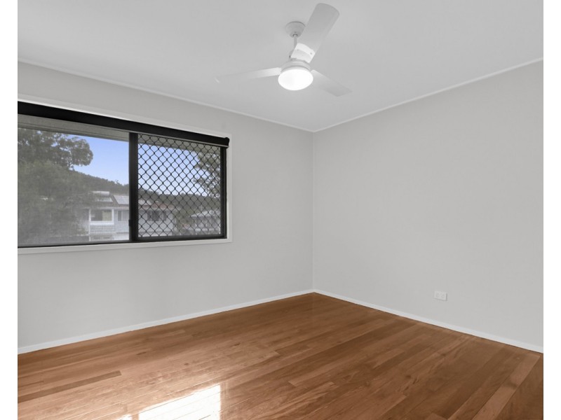 9 Onyx Street, Keperra QLD 4054