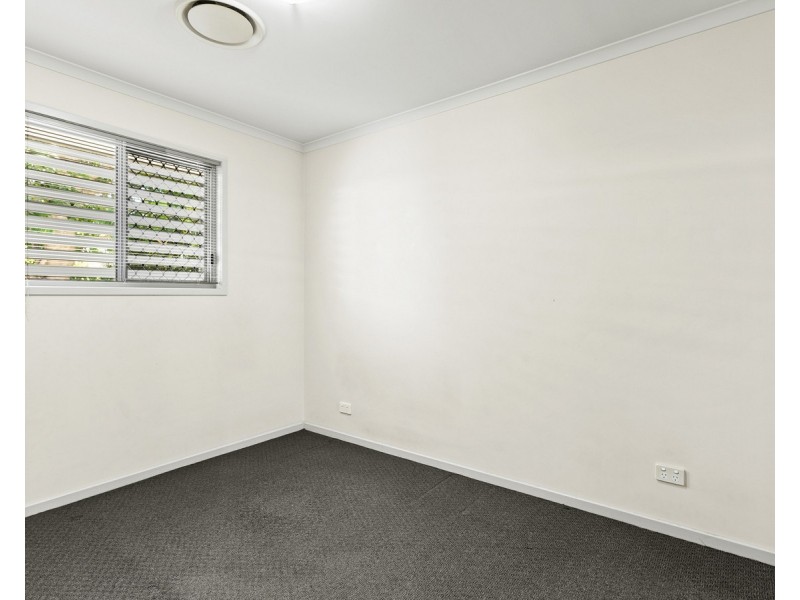 13 Sinclair Street, Moorooka QLD 4105