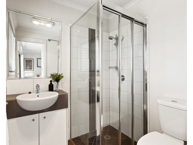 13 Sinclair Street, Moorooka QLD 4105