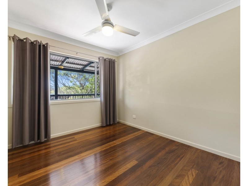 32 View Crescent, Arana Hills QLD 4054