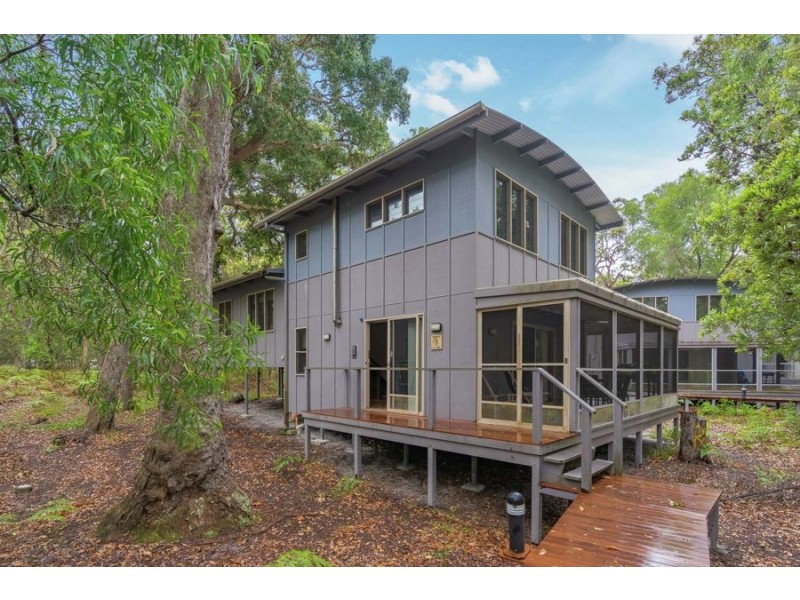 5601 Eco Cabin Couran Cove Resort, South Stradbroke QLD 4216