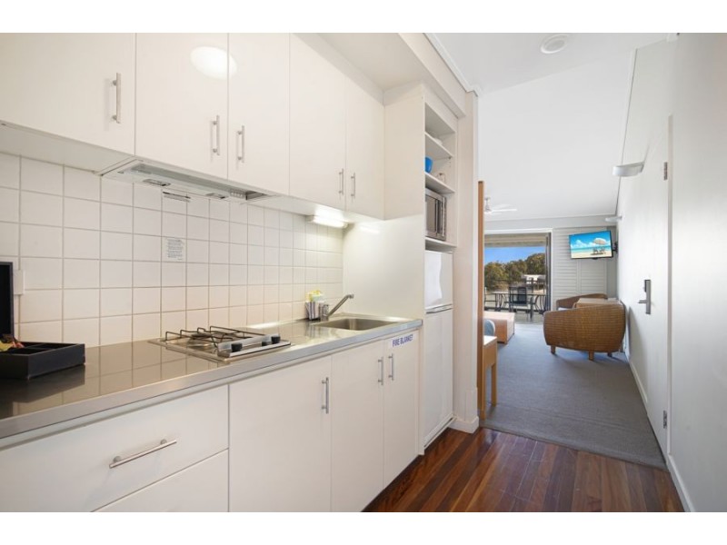 1207 Marina Studio Apartment, Couran Cove Resort, South Stradbroke QLD 4216