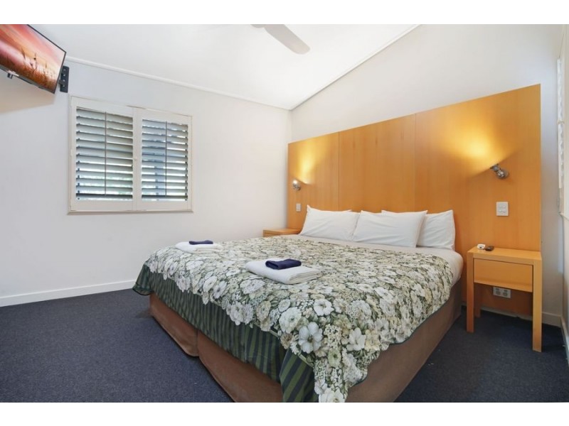 2003 Lagoon 1 Bed Apartment, South Stradbroke QLD 4216