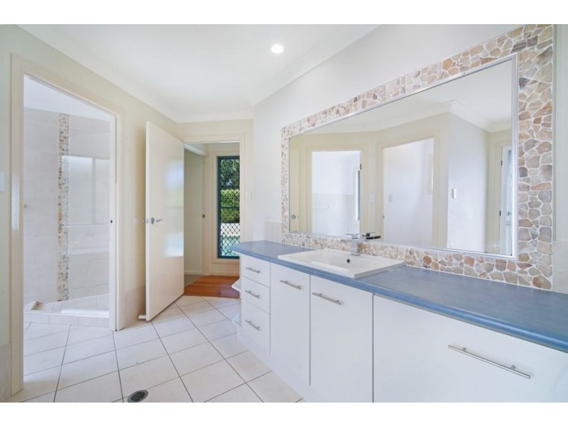 9 Drumbeat Place, Coomera Waters QLD 4209