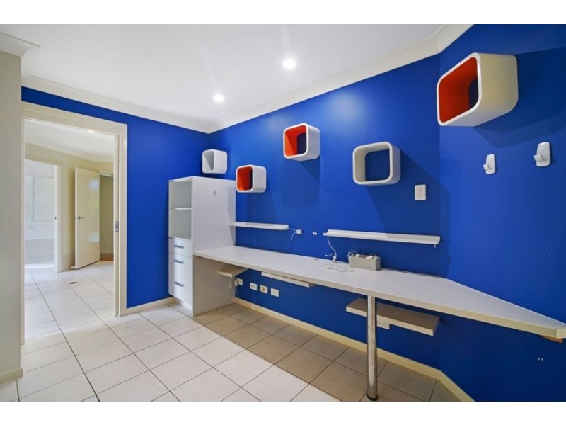 9 Drumbeat Place, Coomera Waters QLD 4209