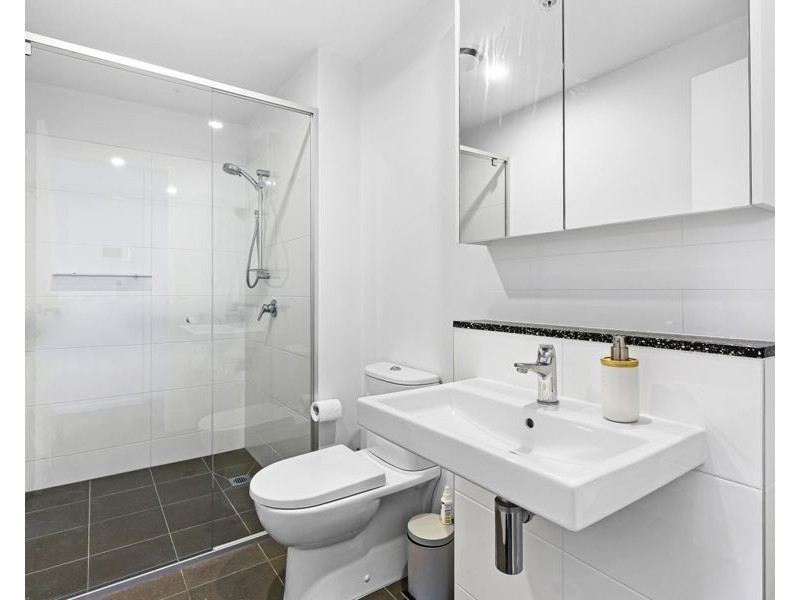 Apt 10, Synergy Apartments – 2729 Gold Coast Highway, Broadbeach QLD 4218