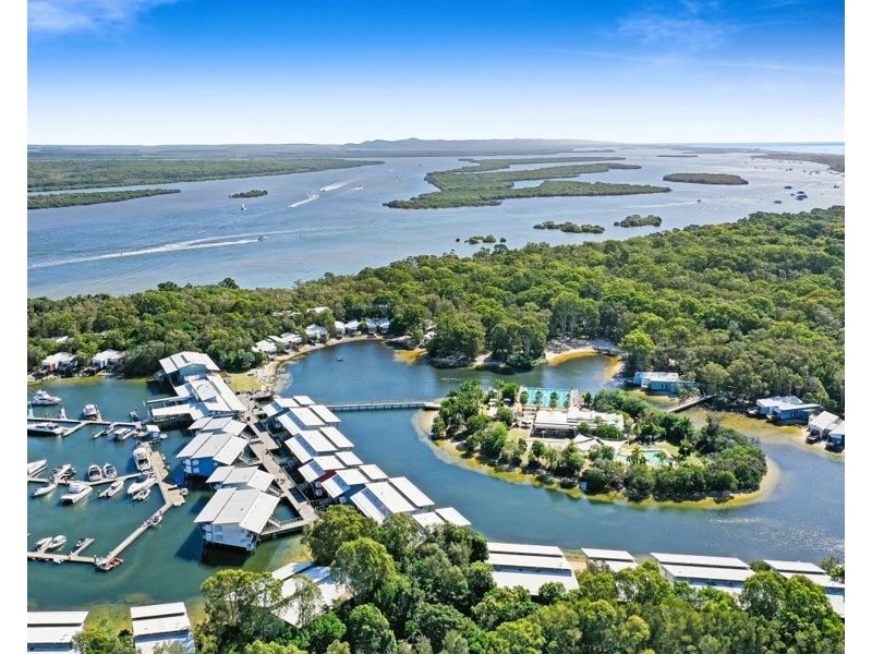 2001 & 2002 1 Bed Apartments, Couran Cove Resort, South Stradbroke QLD 4216