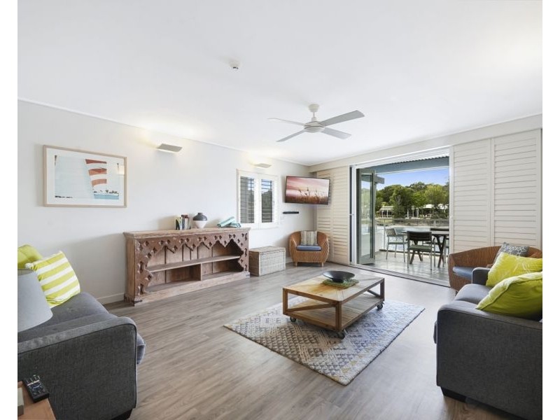 2001 & 2002 1 Bed Apartments, Couran Cove Resort, South Stradbroke QLD 4216