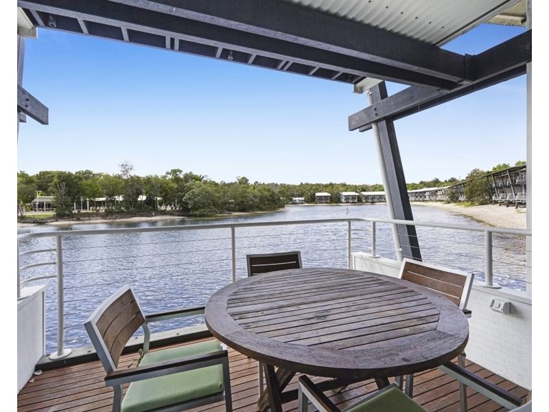 2001 & 2002 1 Bed Apartments, Couran Cove Resort, South Stradbroke QLD 4216