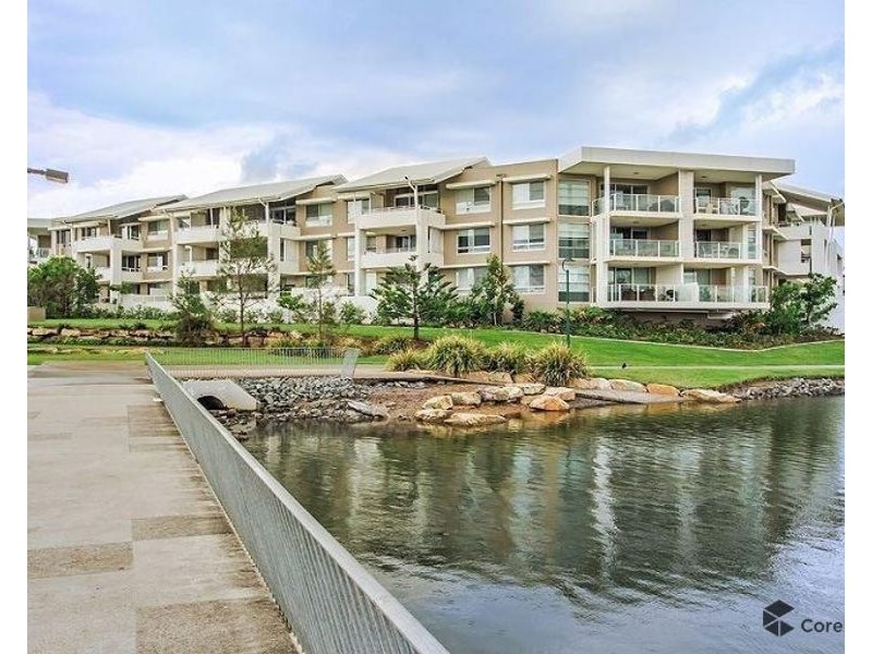 18 Parklake – 1 Lakefront Crescent, Varsity Lakes QLD 4227