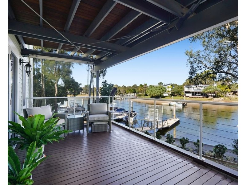 Villa 6 Island Street, Couran Cove, South Stradbroke QLD 4216