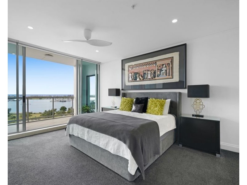 1301/1 Como Crescent, Southport QLD 4215