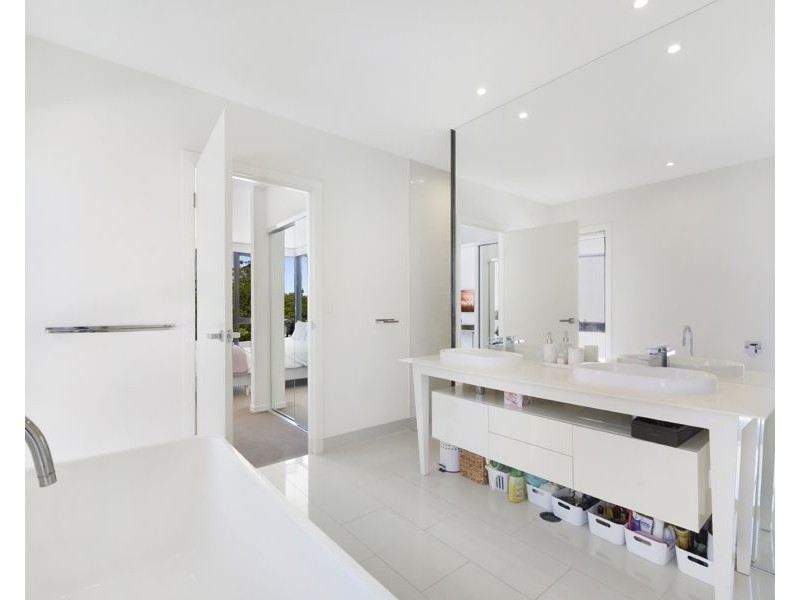 2665 The Address, Sanctuary Cove QLD 4212