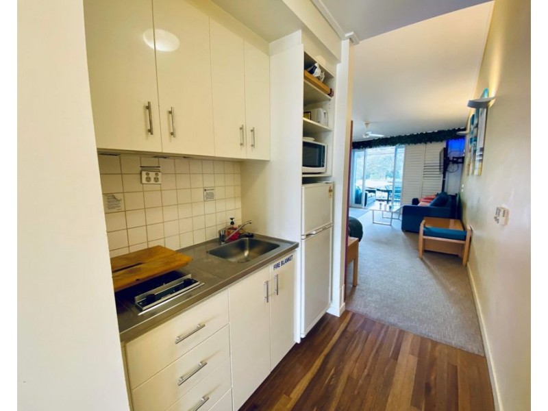 1307 Waterfront Studio Apartment Couran Cove Resort, South Stradbroke QLD 4216