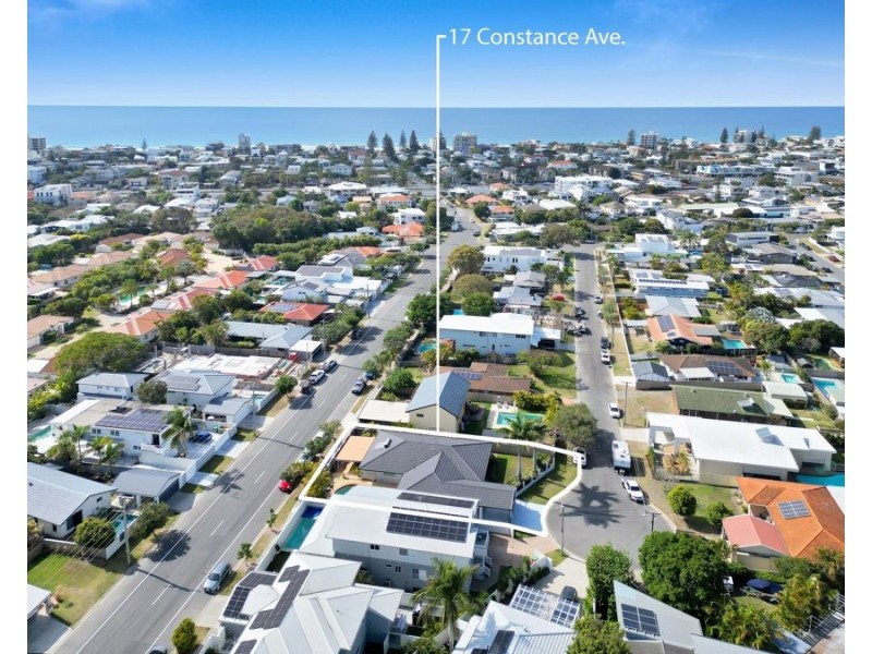 17 Constance Avenue, Mermaid Waters QLD 4218