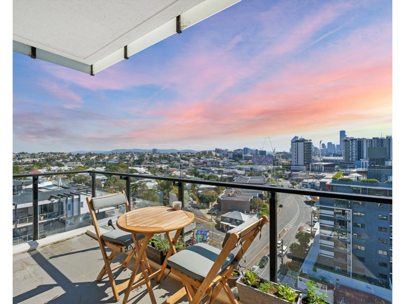 1203 148 Logan Road, Woolloongabba QLD 4102