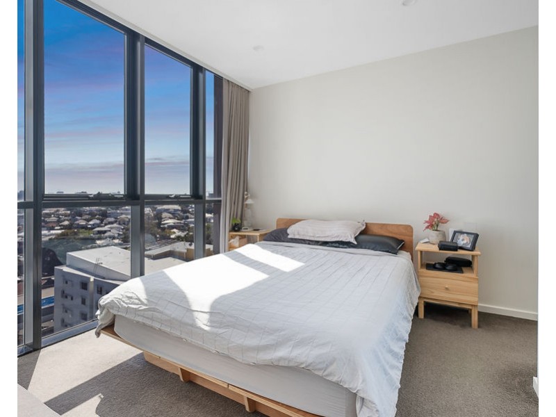 1203 148 Logan Road, Woolloongabba QLD 4102