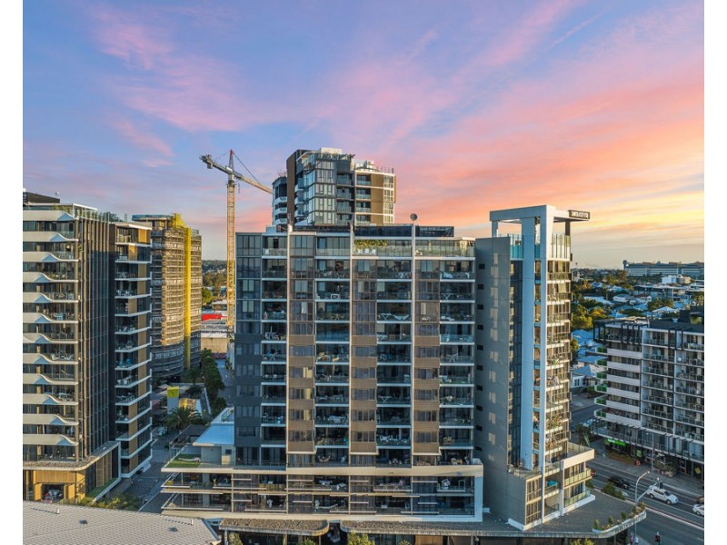 1203 148 Logan Road, Woolloongabba QLD 4102