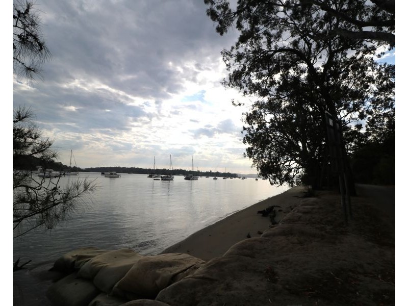 18 The Esplanade, Karragarra Island QLD 4184