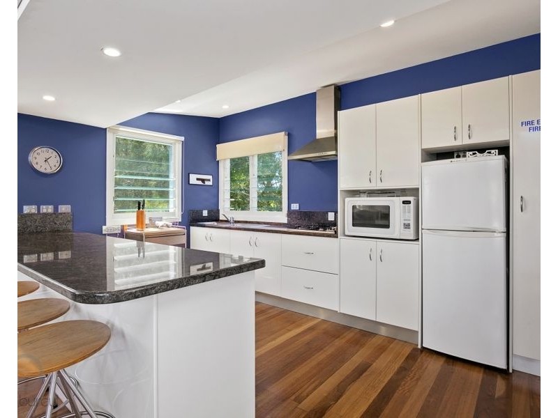 VILLA Doeblin Drive, Couran Cove Resort, South Stradbroke QLD 4216