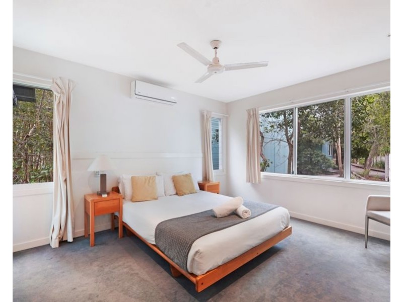 VILLA Doeblin Drive, Couran Cove Resort, South Stradbroke QLD 4216