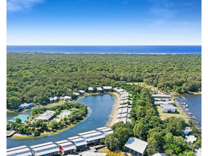 APARTMENT Island Street, Couran Cove Resort, South Stradbroke QLD 4216