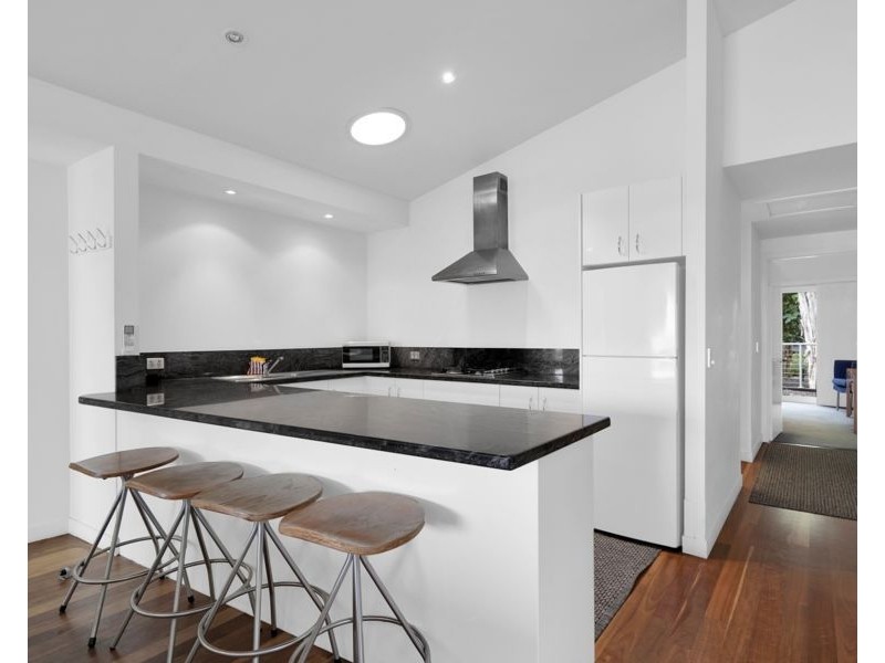 BEACH LODGE Island Street, Couran Cove Resort, South Stradbroke QLD 4216