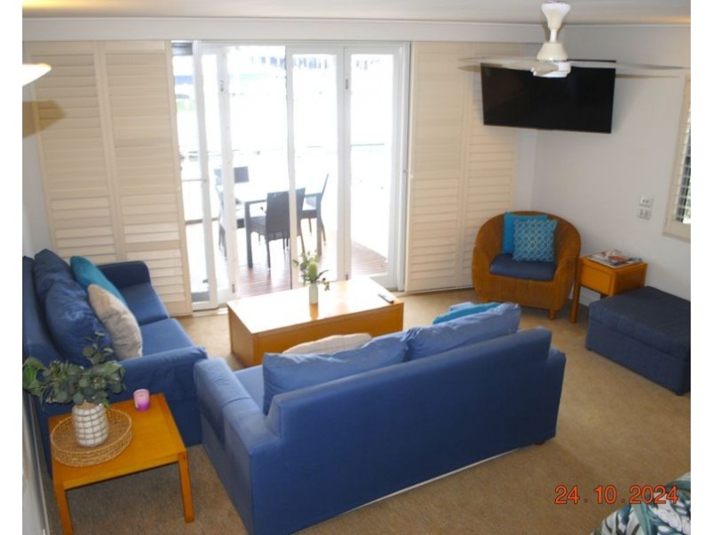 2703 + 2704 Marine Studio and Marine 1 Bed Waterfront Apartments, Couran Cove Resort, South Stradbroke QLD 4216