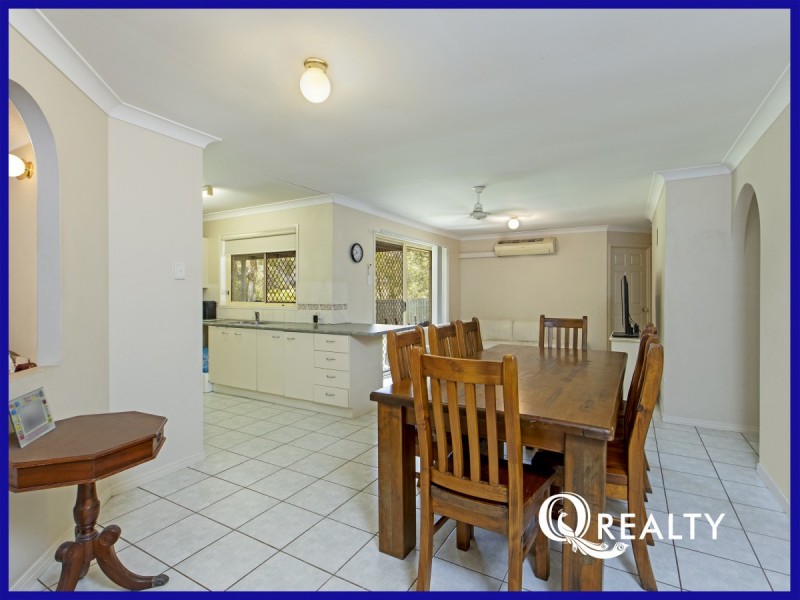 70 Paddington Crescent, Stretton QLD 4116