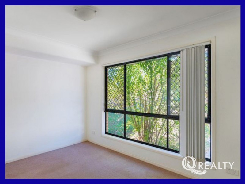 1/5 Lagoona Court, Churchill QLD 4305