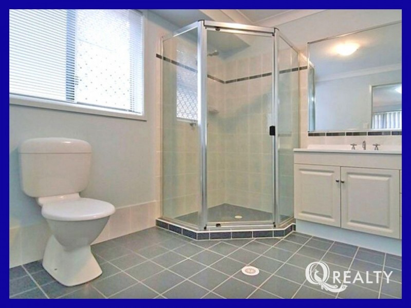 15 Bobbie Street, Parkinson QLD 4115