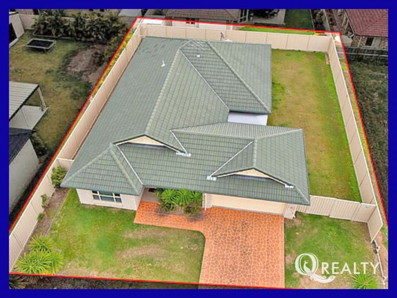 15 Bobbie Street, Parkinson QLD 4115