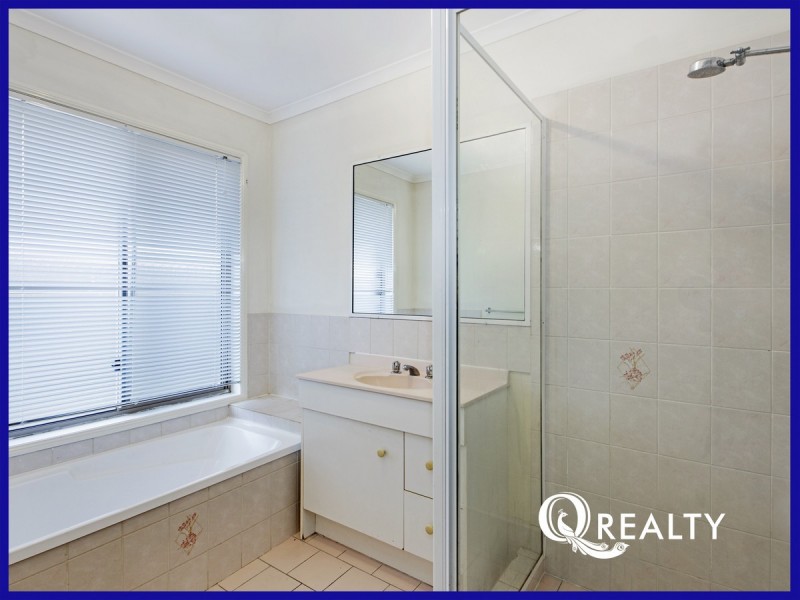 22 Jade Gardens Drive, Boronia Heights QLD 4124