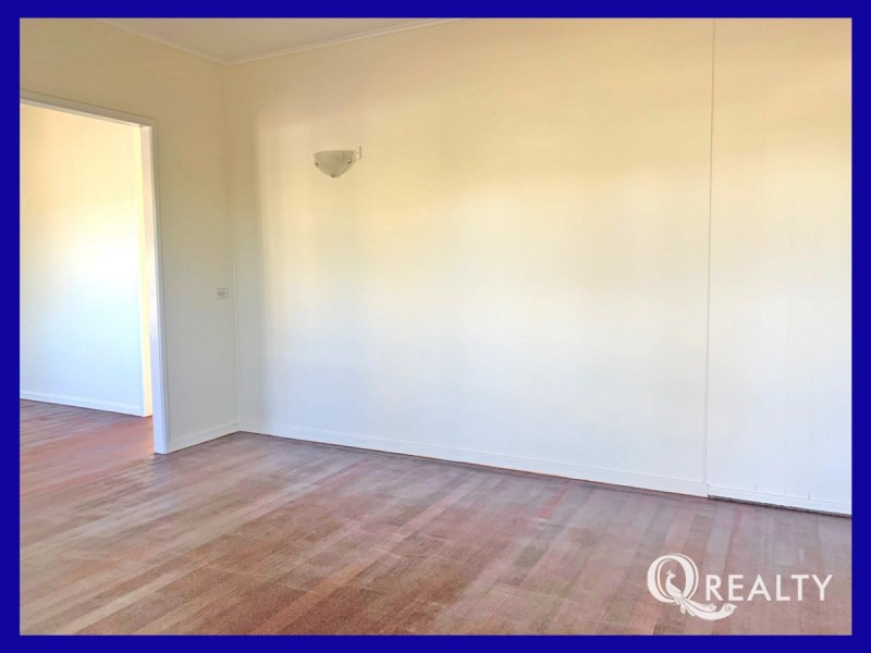 5 Smith Road, Woodridge QLD 4114