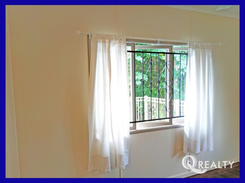 5 Smith Road, Woodridge QLD 4114